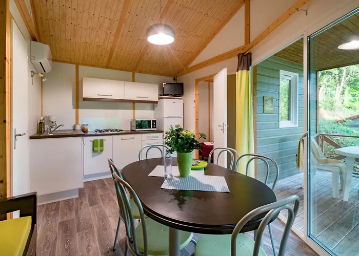 6p 3bdrms Aircon * Saint-Crépin-et-Carlucet