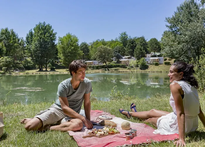 Camping 6p 3bdrms Aircon Saint-Crépin-et-Carlucet